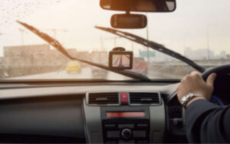 Driver amanah dan berpengalaman