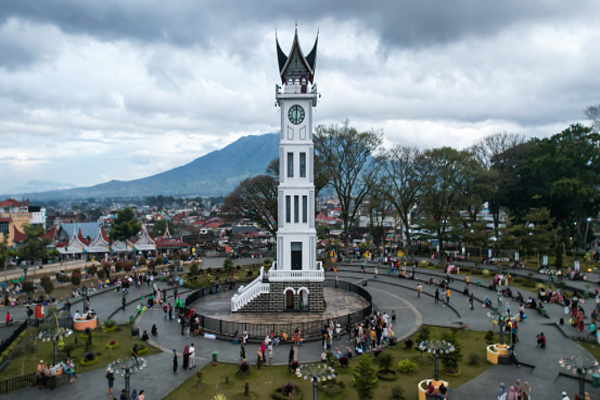 kota bukit tinggi padang
