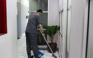 cleaning service